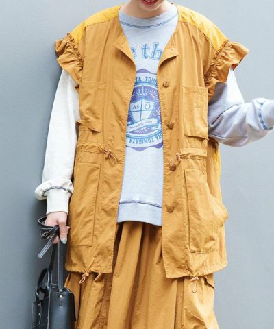 配色ナイロンフリベスト