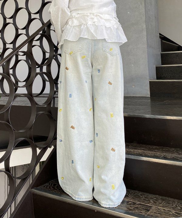 くまページ スカラー ScoLar どろぼうクマの刺繍デニムorツイルパンツ