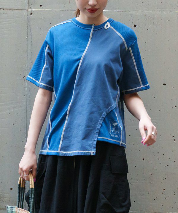 ブルー