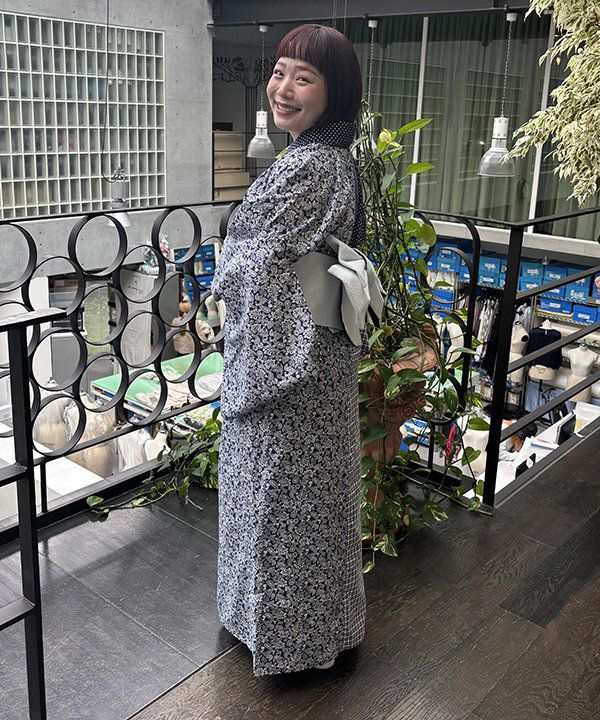 ネイビー　着丈143ｃｍ