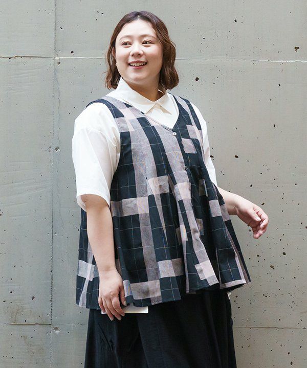 ネイビー