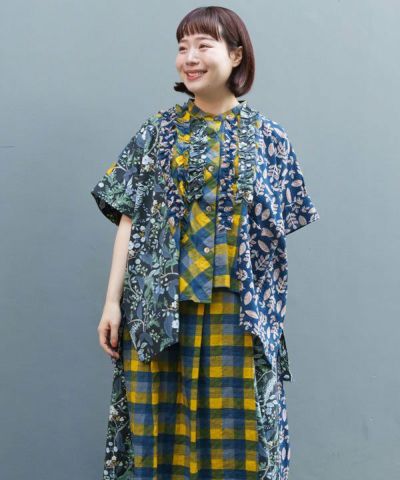 柄フリルたくさんＳＨ
