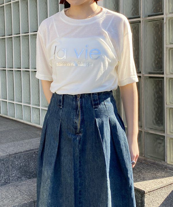 アイボリー