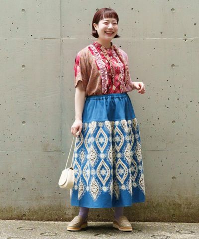 花と葉っぱのデニムＳＫ