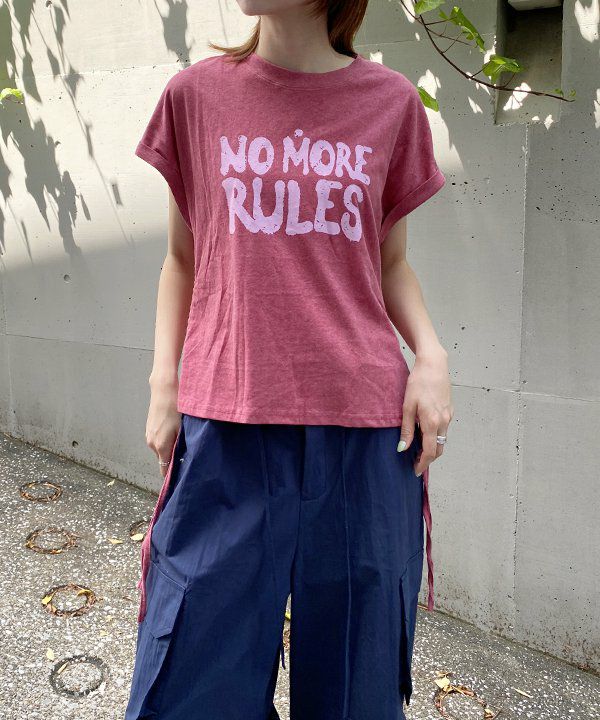 アカ