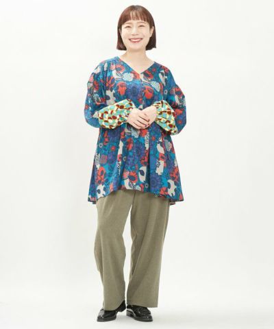 花とキカ仲良くTNに | AS KNOW AS オンラインショップ
