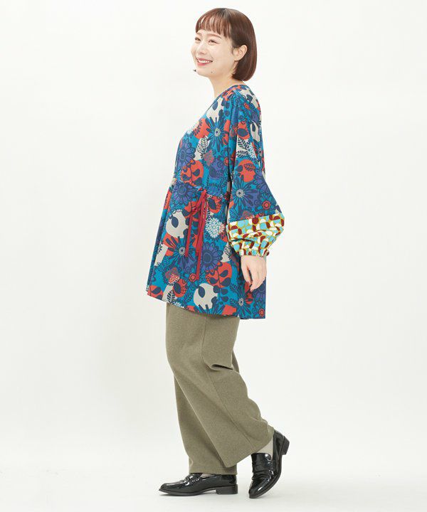 豪華 花とキカ仲良くTNに オンラインショップ AS KNOW AS | トップス