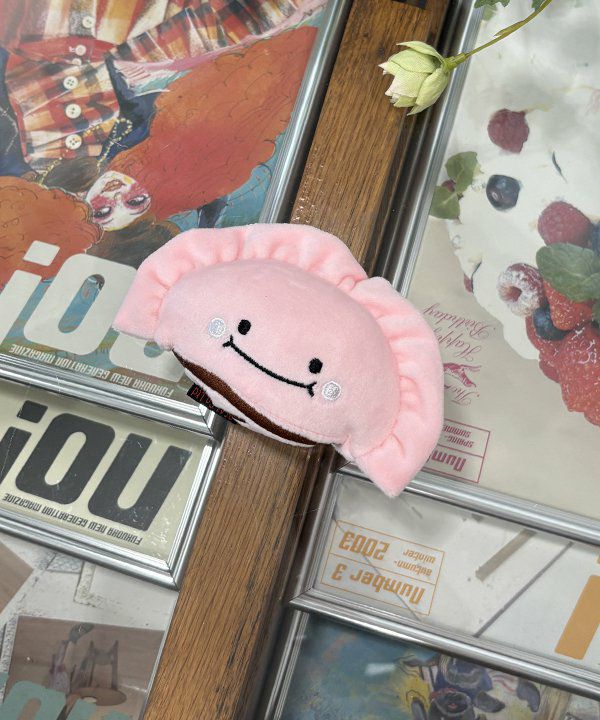 ピンク