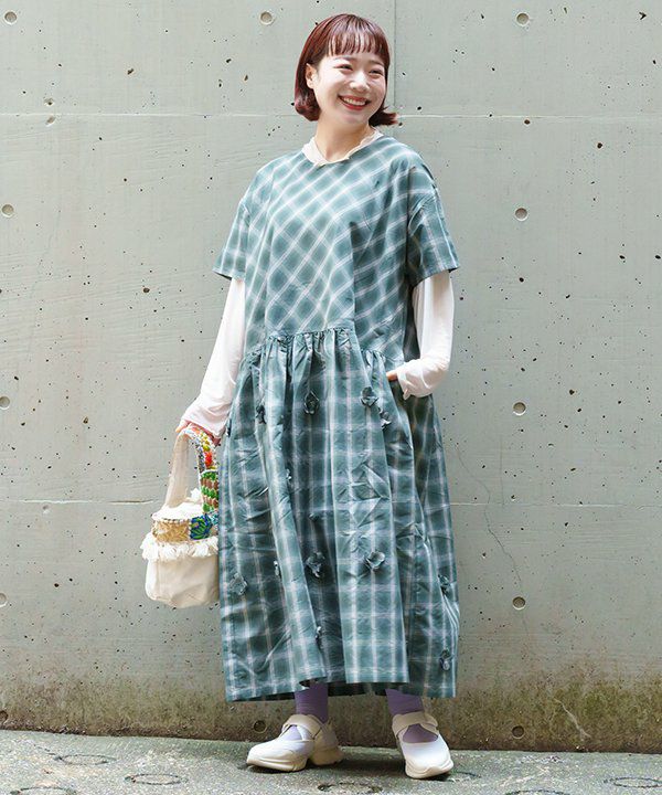 グリーン