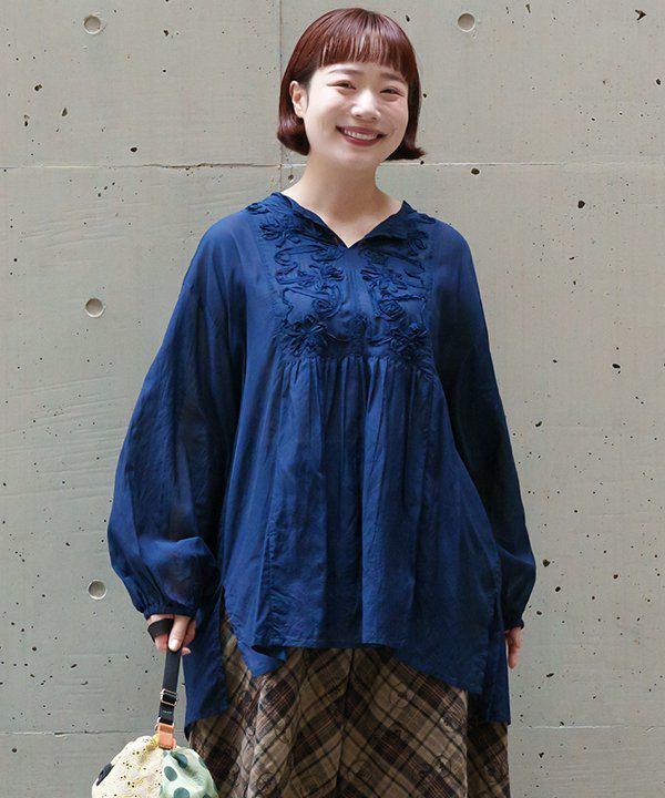 ネイビー