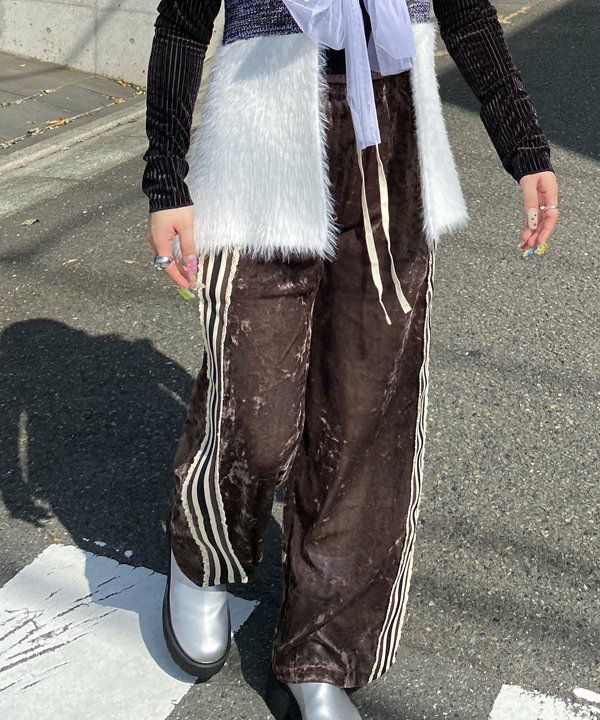 ブラウン
