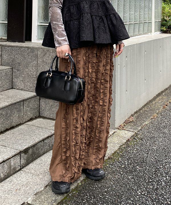 ブラウン
