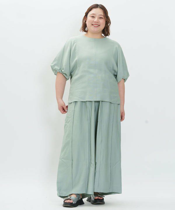 ミントグリーン